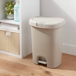 7gal Step Trash Can with Locking Lid Gray - Brightroom™